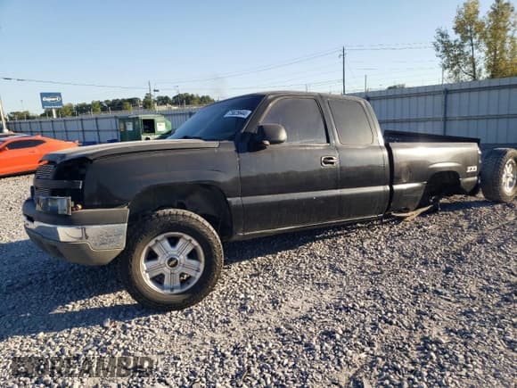 ✅ 2003 Chevrolet Silverado 1500 LS • VIN: 2GCEK19T931253894 • Лот: 75625644. Опубликован ранее на Copart с пробегом Не указан. Бесплатный доступ к архиву аукционных продаж из США и подробный отчёт об истории автомобиля на DreamBid. Изображение 1.