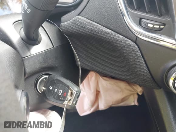 ✅ 2018 Chevrolet Cruze LT • VIN: 1G1BE5SM0J7209778 • Лот: 43290097. Опубликован ранее на IAAI с пробегом 47 625 миль. Бесплатный доступ к архиву аукционных продаж из США и подробный отчёт об истории автомобиля на DreamBid. Изображение 11.