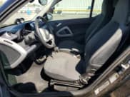 ✅ 2016 Smart fortwo Passion • VIN: WMEEJ9AA6GK843098 • Лот: 81476785. Опубликован ранее на Copart с пробегом Не указан. Бесплатный доступ к архиву аукционных продаж из США и подробный отчёт об истории автомобиля на DreamBid. Изображение 7.