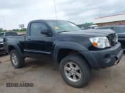 ✅ 2011 Toyota Tacoma • VIN: 5TFPX4EN1BX005899 • Lot: 42626321. Listed on IAAI with 152,098 mi. Free auction sales archive from the USA and detailed vehicle history report at DreamBid. Image 14.