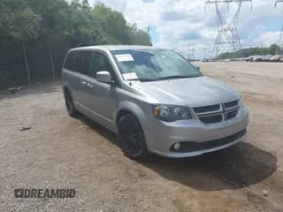 2019 Dodge Grand Caravan GT z VIN 2C4RDGEG5KR769533, wystawiony jako IAAI lot #43071105 z przebiegiem 133 119 mil mil oraz . Historia ofert i sprzedaży dostępna na DreamBid. Obrazek 1.
