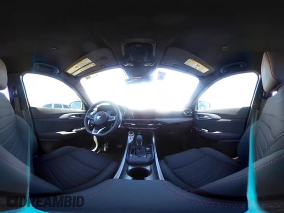 2024 Dodge Hornet R/T with VIN ZACPDFCW9R3A33003, listed as a IAAI auction lot 42021334 with 31,154 mi miles and . Bid and sale history available at DreamBid. Image 18.