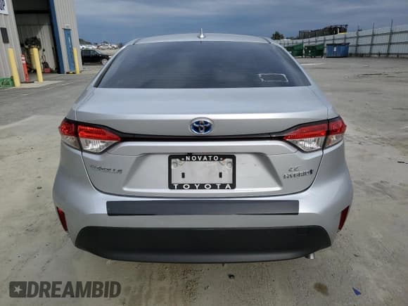 ✅ 2024 Toyota Corolla Hybrid LE • VIN: JTDBCMFE6R3051170 • Lot: 81815845. Wystawiony na Copart z przebiegiem 81 737 mil. Bezpłatny archiwum sprzedaży aukcyjnych z USA i szczegółowy raport historii pojazdu na DreamBid. Zdjęcie 6.