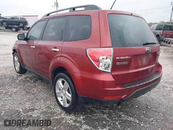 ✅ 2009 Subaru Forester X Limited • VIN: JF2SH646X9H715094 • Лот: 43556897. Опубликован ранее на IAAI с пробегом 233 444 миль. Бесплатный доступ к архиву аукционных продаж из США и подробный отчёт об истории автомобиля на DreamBid. Изображение 3.
