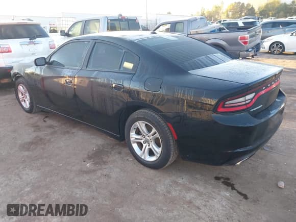 ✅ 2021 Dodge Charger SXT • VIN: 2C3CDXBG4MH639010 • Lot: 43572978. Listed on IAAI with 100,645 mi. Free auction sales archive from the USA and detailed vehicle history report at DreamBid. Image 3.