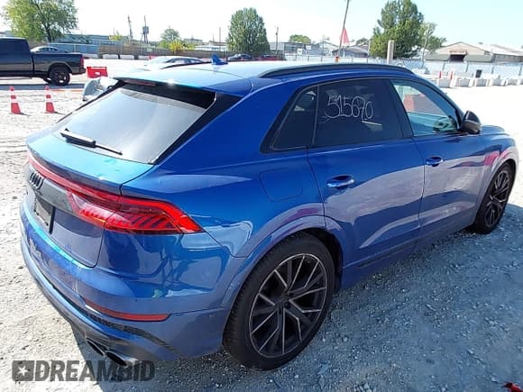 ✅ 2023 Audi SQ8 Premium Plus • VIN: WA1AWBF11PD034802 • Lot: 43318547. Listed on IAAI with 7,575 mi. Free auction sales archive from the USA and detailed vehicle history report at DreamBid. Image 4.