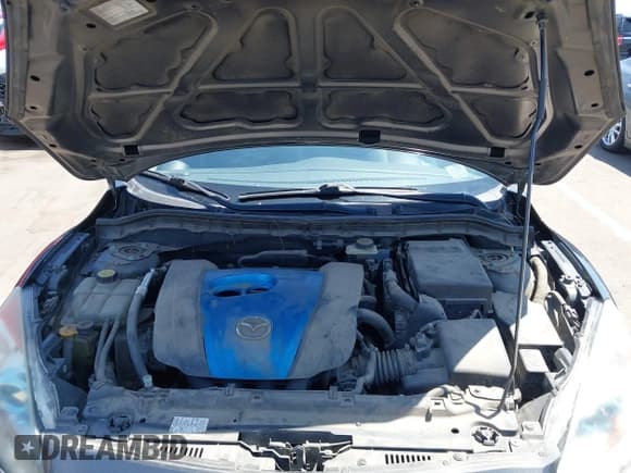 ✅ 2012 Mazda 3 i Touring • VIN: JM1BL1V79C1571061 • Lot: 42574599. Wystawiony na IAAI z przebiegiem 202 089 mil. Bezpłatny archiwum sprzedaży aukcyjnych z USA i szczegółowy raport historii pojazdu na DreamBid. Zdjęcie 10.