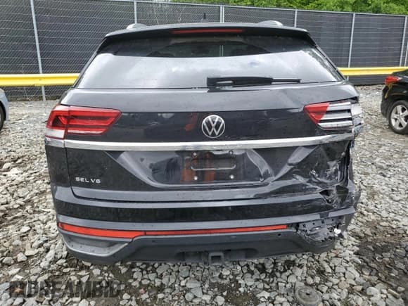 ✅ 2021 Volkswagen Atlas SEL • VIN: 1V2BE2CA7MC213069 • Lot: 55888815. Listed on Copart with 45,712 mi. Free auction sales archive from the USA and detailed vehicle history report at DreamBid. Image 6.
