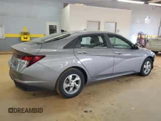2022 Hyundai Elantra SE with VIN KMHLL4AG1NU337778, listed as a Copart auction lot 81198075 with 45,580 mi miles and Salvage title. Bid and sale history available at DreamBid. Image 3.