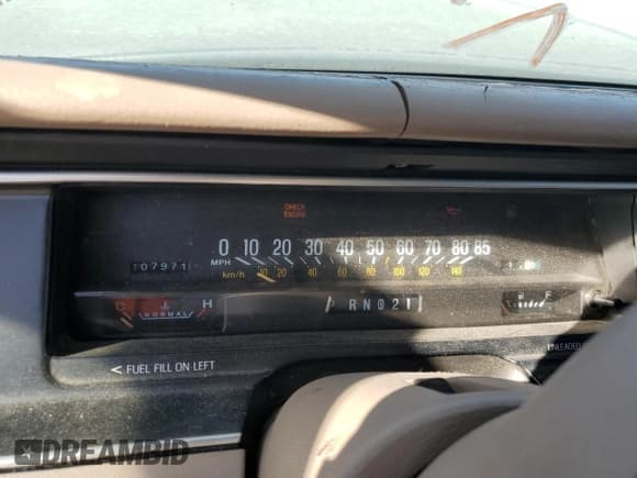 ✅ 1993 Mercury Grand Marquis LS • VIN: 2MELM75W1PX650022 • Лот: 73736074. Опубликован ранее на Copart с пробегом 107 971 миль. Бесплатный доступ к архиву аукционных продаж из США и подробный отчёт об истории автомобиля на DreamBid. Изображение 9.