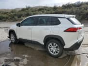 ✅ 2023 Toyota Corolla Cross L • VIN: 7MUAAABG2PV052714 • Lot: 51417815. Wystawiony na Copart z przebiegiem 39 458 mil. Bezpłatny archiwum sprzedaży aukcyjnych z USA i szczegółowy raport historii pojazdu na DreamBid. Zdjęcie 2.