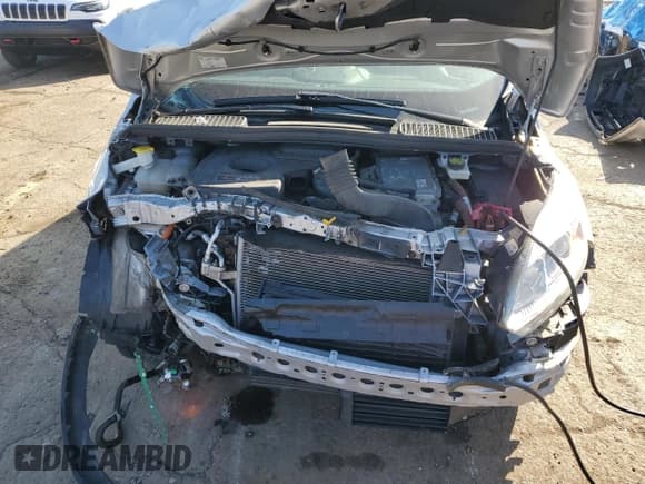 ✅ 2017 Ford C-Max SE • VIN: 1FADP5EU3HL102544 • Lot: 56347725. Wystawiony na Copart z przebiegiem 58 549 mil. Bezpłatny archiwum sprzedaży aukcyjnych z USA i szczegółowy raport historii pojazdu na DreamBid. Zdjęcie 11.