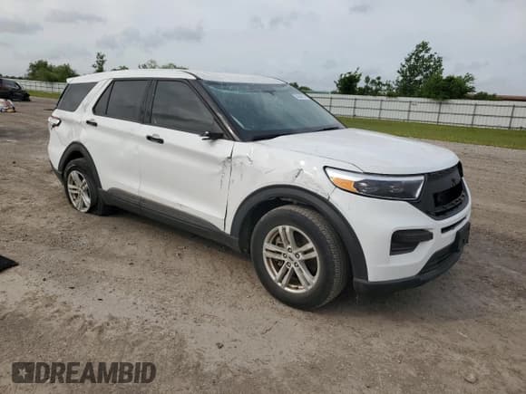 ✅ 2022 Ford Explorer • VIN: 1FMSK7BH7NGB30639 • Lot: 55044715. Wystawiony na Copart z przebiegiem 15 882 mil. Bezpłatny archiwum sprzedaży aukcyjnych z USA i szczegółowy raport historii pojazdu na DreamBid. Zdjęcie 4.