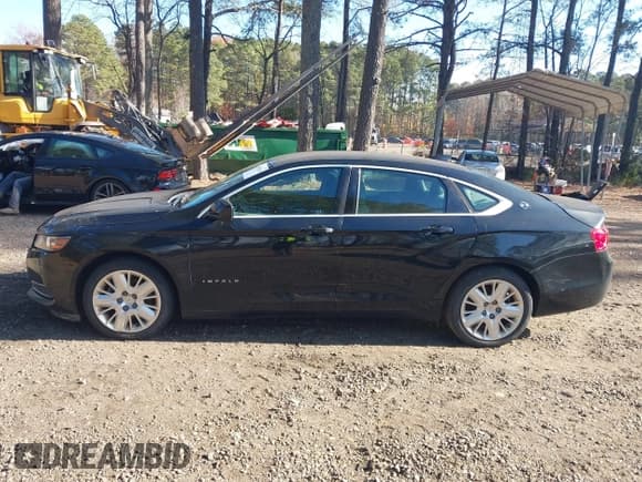 ✅ 2017 Chevrolet Impala LS • VIN: 1G11Z5SA8HU118310 • Lot: 43801020. Wystawiony na IAAI z przebiegiem 138 822 mil. Bezpłatny archiwum sprzedaży aukcyjnych z USA i szczegółowy raport historii pojazdu na DreamBid. Zdjęcie 14.