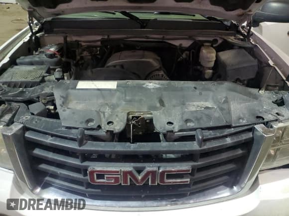 ✅ 2009 GMC Sierra 1500 • VIN: 1GTHC44K99E143963 • Лот: 46237435. Опубликован ранее на Copart с пробегом 463 492 миль. Бесплатный доступ к архиву аукционных продаж из США и подробный отчёт об истории автомобиля на DreamBid. Изображение 11.