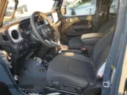 ✅ 2024 Jeep Wrangler Sport S • VIN: 1C4RJXN67RW324020 • Лот: 74993914. Опубликован ранее на Copart с пробегом 2 169 миль. Бесплатный доступ к архиву аукционных продаж из США и подробный отчёт об истории автомобиля на DreamBid. Изображение 7.