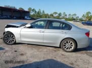 ✅ 2017 BMW 3 Series 320i • VIN: WBA8E1G37HNU18402 • Lot: 43729238. Listed on IAAI with 31,249 mi. Free auction sales archive from the USA and detailed vehicle history report at DreamBid. Image 15.