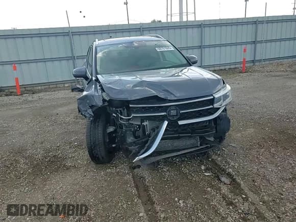 ✅ 2022 Volkswagen Taos SEL • VIN: 3VV2X7B21NM017584 • Lot: 68701625. Wystawiony na Copart z przebiegiem 76 514 mil. Bezpłatny archiwum sprzedaży aukcyjnych z USA i szczegółowy raport historii pojazdu na DreamBid. Zdjęcie 15.