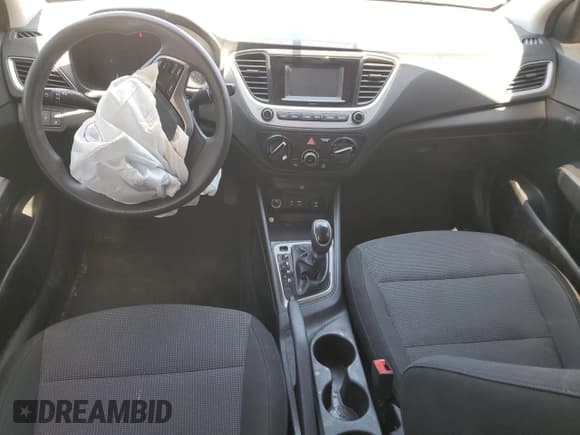 ✅ 2019 Hyundai Accent SE • VIN: 3KPC24A34KE051048 • Лот: 67328824. Опубликован ранее на Copart с пробегом 69 920 миль. Бесплатный доступ к архиву аукционных продаж из США и подробный отчёт об истории автомобиля на DreamBid. Изображение 8.