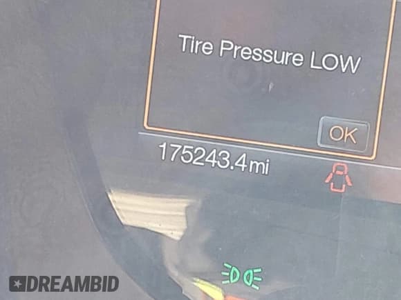 ✅ 2016 Ford Expedition Max XLT • VIN: 1FMJK1JT6GEF22749 • Lot: 43695393. Listed on IAAI with 175,243 mi. Free auction sales archive from the USA and detailed vehicle history report at DreamBid. Image 15.