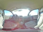 ✅ 2005 Saturn VUE • VIN: 5GZCZ53415S814988 • Lot: 42877145. Wystawiony na Copart z przebiegiem 221 219 mil. Bezpłatny archiwum sprzedaży aukcyjnych z USA i szczegółowy raport historii pojazdu na DreamBid. Zdjęcie 14.