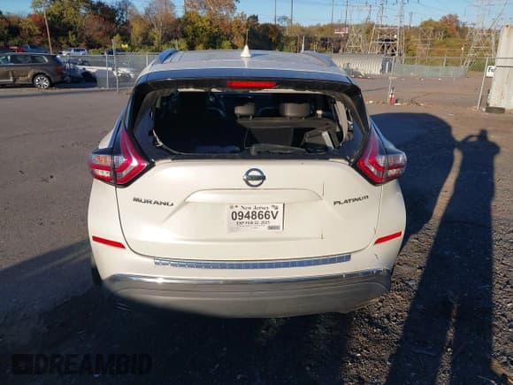 ✅ 2018 Nissan Murano SV • VIN: 5N1AZ2MH6JN108001 • Lot: 43625163. Listed on IAAI with Not provided. Free auction sales archive from the USA and detailed vehicle history report at DreamBid. Image 16.
