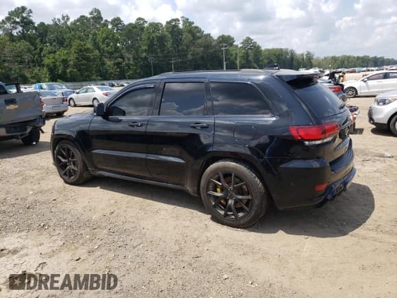 ✅ 2020 Jeep Grand Cherokee Trackhawk • VIN: 1C4RJFN90LC170702 • Lot: 67568655. Wystawiony na Copart z przebiegiem 21 716 mil. Bezpłatny archiwum sprzedaży aukcyjnych z USA i szczegółowy raport historii pojazdu na DreamBid. Zdjęcie 2.