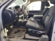 ✅ 2013 Chevrolet Silverado 2500HD LT • VIN: 1GC2CXCG5DZ101294 • Lot: 74687344. Wystawiony na Copart z przebiegiem Nie podano. Bezpłatny archiwum sprzedaży aukcyjnych z USA i szczegółowy raport historii pojazdu na DreamBid. Zdjęcie 7.