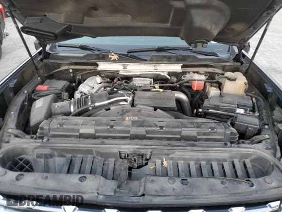 ✅ 2020 Chevrolet Silverado 2500HD LTZ • VIN: 1GC4YPEY0LF192183 • Лот: 92121735. Опубликован ранее на Copart с пробегом 128 379 миль. Бесплатный доступ к архиву аукционных продаж из США и подробный отчёт об истории автомобиля на DreamBid. Изображение 11.