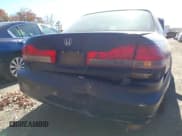 ✅ 2002 Honda Accord VP • VIN: 1HGCF86602A031916 • Lot: 43644455. Wystawiony na IAAI z przebiegiem 210 680 mil. Bezpłatny archiwum sprzedaży aukcyjnych z USA i szczegółowy raport historii pojazdu na DreamBid. Zdjęcie 6.