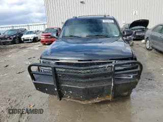✅ 2005 Chevrolet Suburban LT • VIN: 1GNFK16Z05J119546 • Лот: 46299645. Опубликован ранее на Copart с пробегом 227 205 миль. Бесплатный доступ к архиву аукционных продаж из США и подробный отчёт об истории автомобиля на DreamBid. Изображение 5.