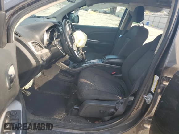 ✅ 2020 Dodge Journey SE Value • VIN: 3C4PDCAB8LT262151 • Lot: 72092165. Wystawiony na Copart z przebiegiem 102 034 mil. Bezpłatny archiwum sprzedaży aukcyjnych z USA i szczegółowy raport historii pojazdu na DreamBid. Zdjęcie 7.