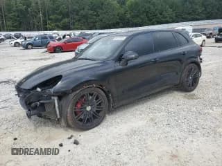 ✅ 2016 Porsche Cayenne GTS • VIN: WP1AD2A20GLA75308 • Lot: 69122325. Wystawiony na Copart z przebiegiem 134 780 mil. Bezpłatny archiwum sprzedaży aukcyjnych z USA i szczegółowy raport historii pojazdu na DreamBid. Zdjęcie 1.
