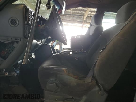 ✅ 1999 GMC Sierra 1500 SLE • VIN: 1GTEK19T3XE526543 • Лот: 59557385. Опубликован ранее на Copart с пробегом Не указан. Бесплатный доступ к архиву аукционных продаж из США и подробный отчёт об истории автомобиля на DreamBid. Изображение 7.