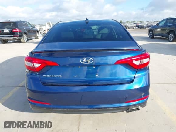 2016 Hyundai Sonata SE z VIN 5NPE24AF2GH347577, wystawiony jako IAAI lot #42994626 z przebiegiem 142 422 mil mil oraz . Historia ofert i sprzedaży dostępna na DreamBid. Obrazek 16.