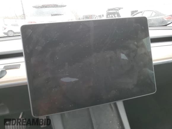 ✅ 2022 Tesla Model 3 • VIN: 5YJ3E1EA4NF369507 • Лот: 86480205. Опубликован ранее на Copart с пробегом Не указан. Бесплатный доступ к архиву аукционных продаж из США и подробный отчёт об истории автомобиля на DreamBid. Изображение 8.