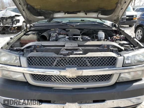 ✅ 2006 Chevrolet Silverado 2500HD LT1 • VIN: 1GCHK23D56F217489 • Лот: 52298565. Опубликован ранее на Copart с пробегом 149 250 миль. Бесплатный доступ к архиву аукционных продаж из США и подробный отчёт об истории автомобиля на DreamBid. Изображение 12.