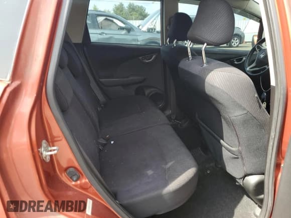 ✅ 2012 Honda Fit Sport • VIN: JHMGE8G58CC031384 • Lot: 56018145. Listed on Copart with 125,401 mi. Free auction sales archive from the USA and detailed vehicle history report at DreamBid. Image 10.