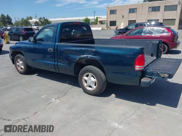 1997 Dodge Dakota with VIN 1B7FL26PXVS228973, listed as a IAAI auction lot 42510498 with 84,184 mi miles and . Bid and sale history available at DreamBid. Image 3.