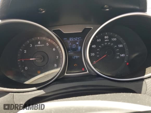 ✅ 2013 Hyundai Veloster w/Gray Int • VIN: KMHTC6AD5DU171622 • Lot: 59761464. Wystawiony na Copart z przebiegiem 85 424 mil. Bezpłatny archiwum sprzedaży aukcyjnych z USA i szczegółowy raport historii pojazdu na DreamBid. Zdjęcie 9.