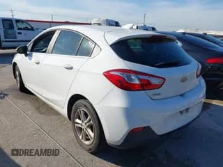 ✅ 2018 Chevrolet Cruze LT • VIN: 3G1BE6SM6JS610372 • Лот: 43397082. Опубликован ранее на IAAI с пробегом 154 156 миль. Бесплатный доступ к архиву аукционных продаж из США и подробный отчёт об истории автомобиля на DreamBid. Изображение 3.