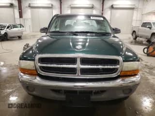 ✅ 2002 Dodge Dakota SLT • VIN: 1B7HG48N42S725145 • Lot: 82690584. Wystawiony na Copart z przebiegiem 159 161 mil. Bezpłatny archiwum sprzedaży aukcyjnych z USA i szczegółowy raport historii pojazdu na DreamBid. Zdjęcie 5.
