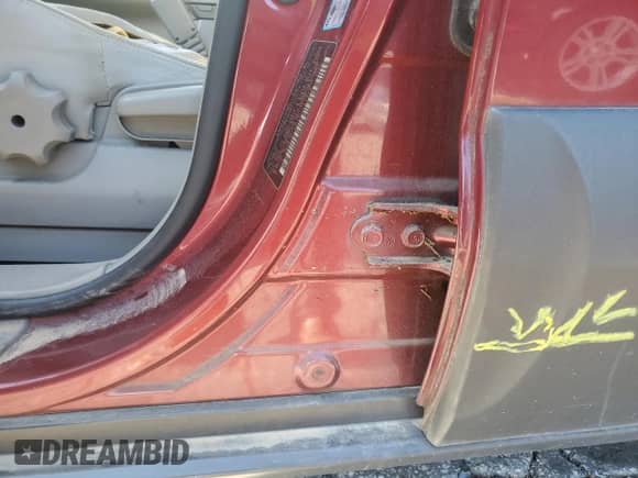 2005 Hyundai Tucson GLS with VIN KM8JN12D15U141358, listed as a Copart auction lot 73715334 with 173,503 mi miles and Salvage title. Bid and sale history available at DreamBid. Image 13.