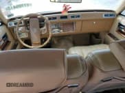 ✅ 1978 Cadillac Seville • VIN: 6S69B8Q492624 • Lot: 47705415. Wystawiony na Copart z przebiegiem 82 481 mil. Bezpłatny archiwum sprzedaży aukcyjnych z USA i szczegółowy raport historii pojazdu na DreamBid. Zdjęcie 8.