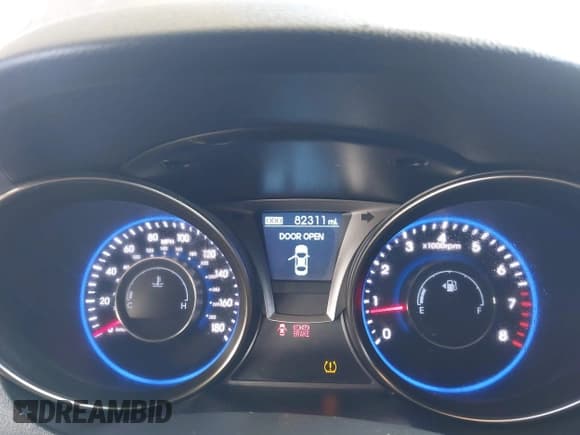 ✅ 2015 Hyundai Genesis Coupe Ultimate • VIN: KMHHU6KJ1FU130608 • Lot: 42746964. Wystawiony na IAAI z przebiegiem 82 311 mil. Bezpłatny archiwum sprzedaży aukcyjnych z USA i szczegółowy raport historii pojazdu na DreamBid. Zdjęcie 7.