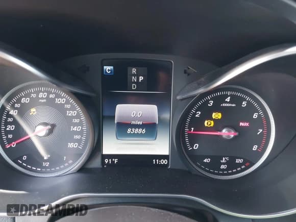 ✅ 2017 Mercedes-Benz GLC 300 • VIN: WDC0G4JB7HF216241 • Lot: 43012068. Listed on IAAI with 83,886 mi. Free auction sales archive from the USA and detailed vehicle history report at DreamBid. Image 7.