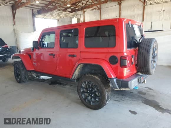 ✅ 2022 Jeep Wrangler Unlimited Sahara • VIN: 1C4JJXP67NW100752 • Lot: 86553435. Listed on Copart with 36,504 mi. Free auction sales archive from the USA and detailed vehicle history report at DreamBid. Image 2.