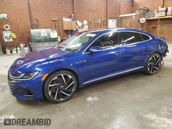 ✅ 2021 Volkswagen Arteon SEL Premium R-Line • VIN: WVWTR7AN7ME006389 • Лот: 47501945. Опубликован ранее на Copart с пробегом 57 064 миль. Бесплатный доступ к архиву аукционных продаж из США и подробный отчёт об истории автомобиля на DreamBid. Изображение 1.