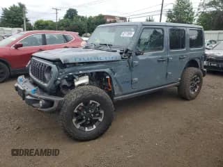 ✅ 2024 Jeep Wrangler Rubicon X • VIN: 1C4RJXR69RW175491 • Lot: 62173995. Wystawiony na Copart z przebiegiem 19 787 mil. Bezpłatny archiwum sprzedaży aukcyjnych z USA i szczegółowy raport historii pojazdu na DreamBid. Zdjęcie 1.