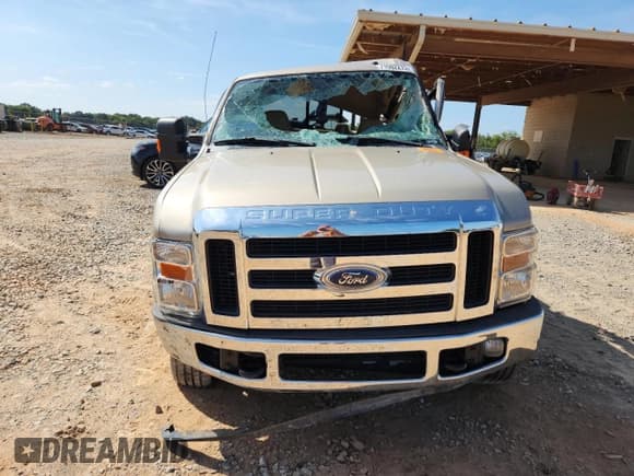 ✅ 2008 Ford F-250 XL • VIN: 1FTSX21R58EA74977 • Лот: 71502275. Опубликован ранее на Copart с пробегом Не указан. Бесплатный доступ к архиву аукционных продаж из США и подробный отчёт об истории автомобиля на DreamBid. Изображение 5.